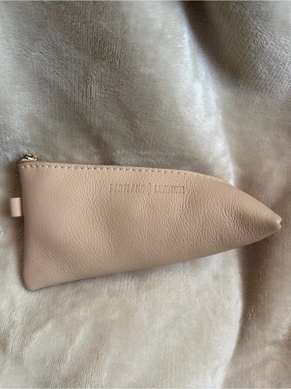 Portland Leather Alpine Pouch in Pebbled Bone